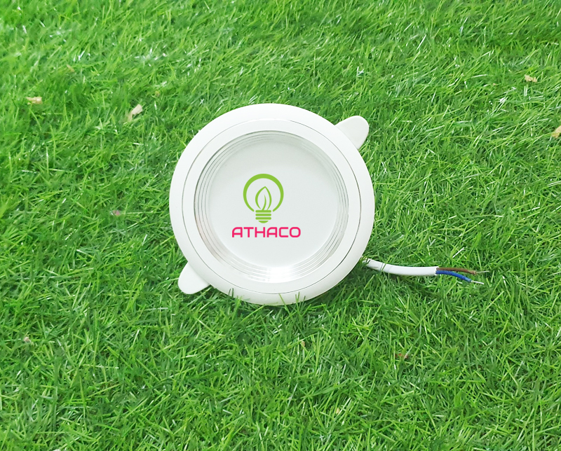 Đèn led âm trần 3 chế độ 7W viền bạc Athaco